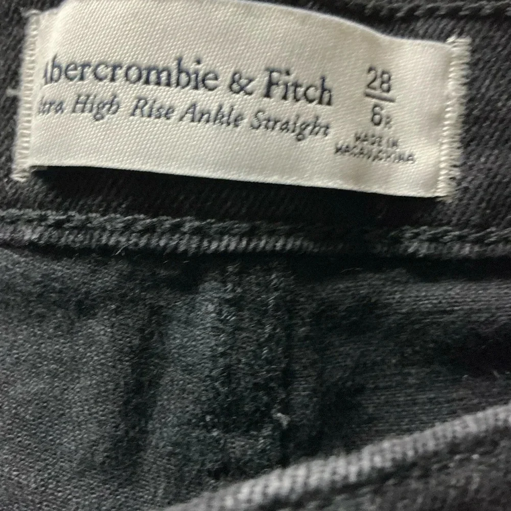 Abercrombie & Fitch Black Chinos Timeless Style